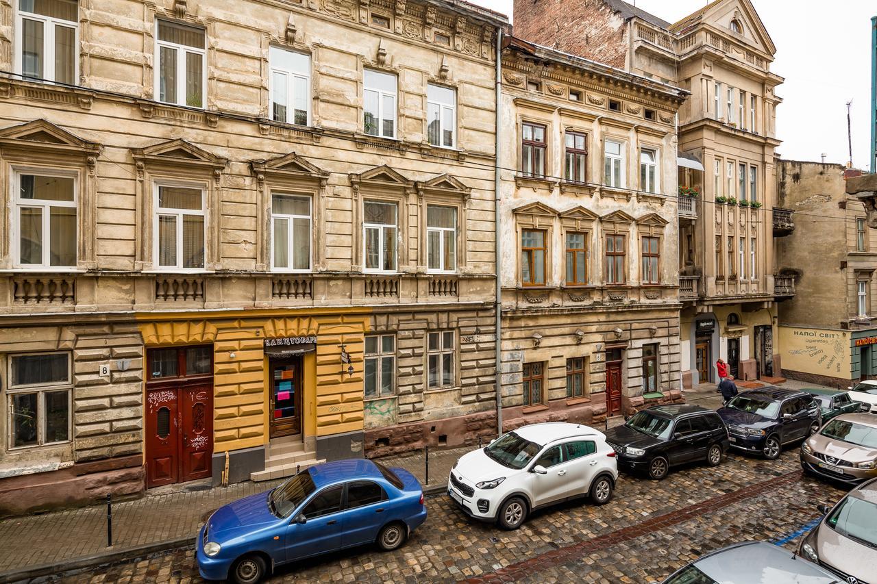 Designer Apartment Зі Світлом! Lviv Kültér fotó